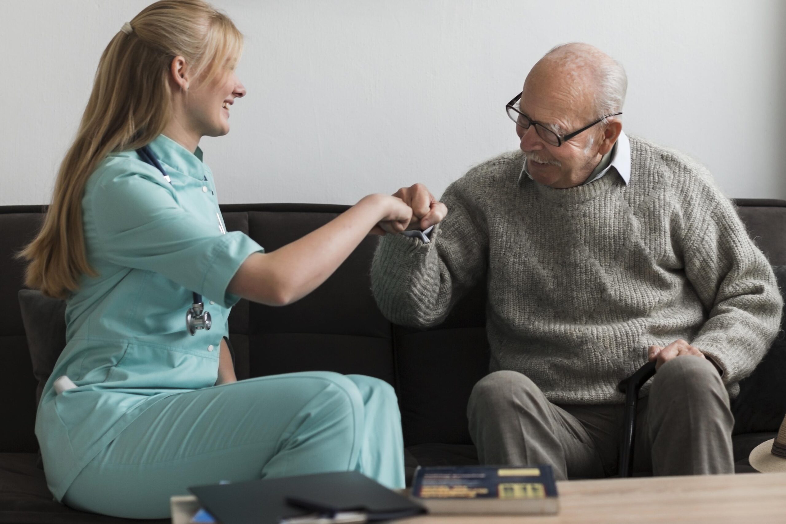 Read more about the article Home Care Near Me:Questions to Ask Before Hiring a Home Health Nurse